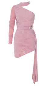 MINIKLEID MIT PAILLETTEN UND RÜSCHEN IN ROSA